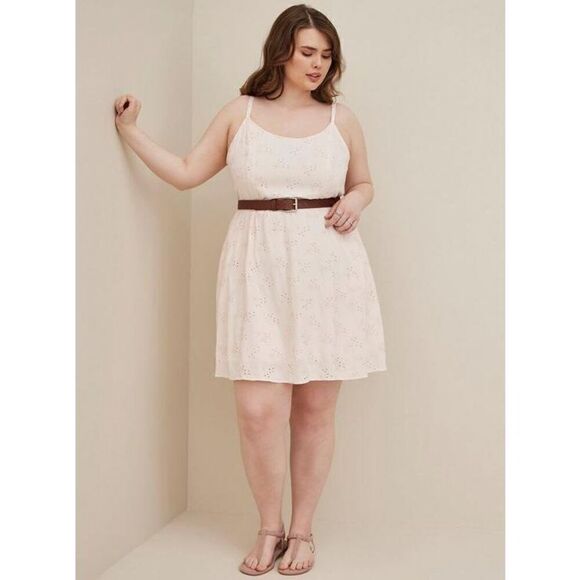 Torrid Trapeze Cami Dress - Eyelet Crepe Light Pink size 2X NWT - Picture 1 of 16